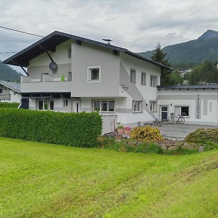 Haus Fini Apartment แลงเงนเฟลด์ ภายนอก รูปภาพ