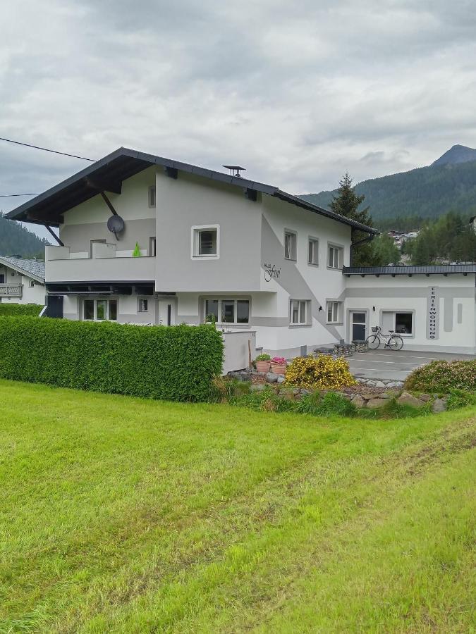 Haus Fini Apartment แลงเงนเฟลด์ ภายนอก รูปภาพ