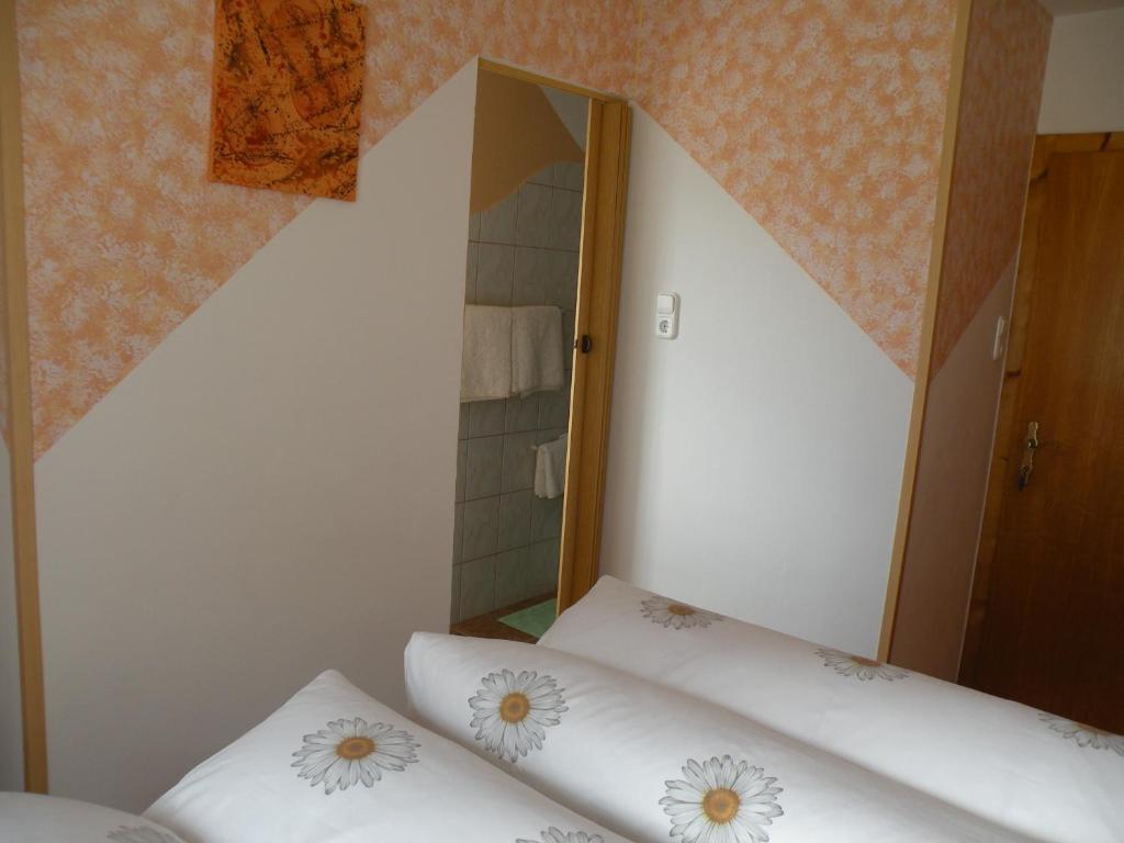 Haus Fini Apartment แลงเงนเฟลด์ ภายนอก รูปภาพ